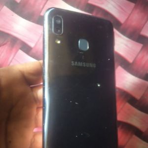 Samsung A30