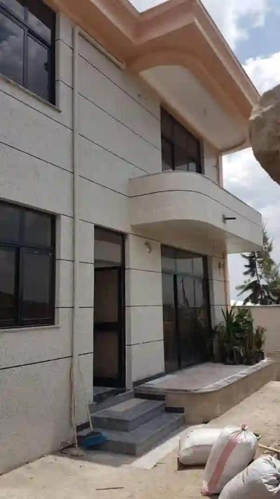 Gealn Condominium - , 3 Bedrooms, 3 Bathrooms, 280 Square Meters, for Sale