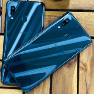 Samsung A30