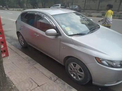 2013 Kia embassy yetgeza km 120000 avaneti engine