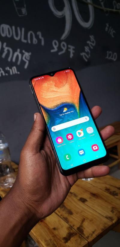 Samsung A30