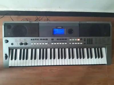 【美品】YAMAHA PSR-E443 電子オルガン Yamaha PSR-E443 Portable Keyboard, 61-Key | zZounds