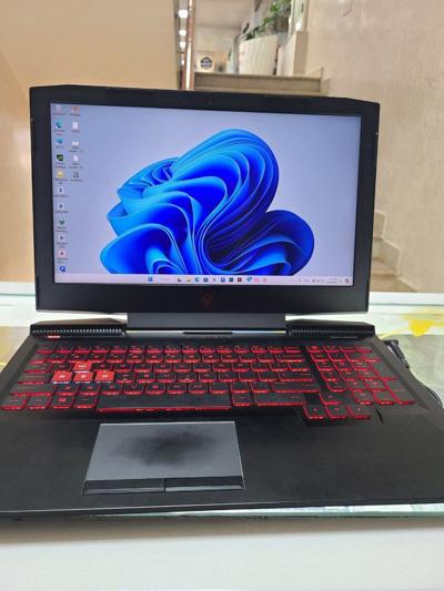 ASUS ROG ZEPHYRUS
💻Gaming Laptop💻
❇️core i7