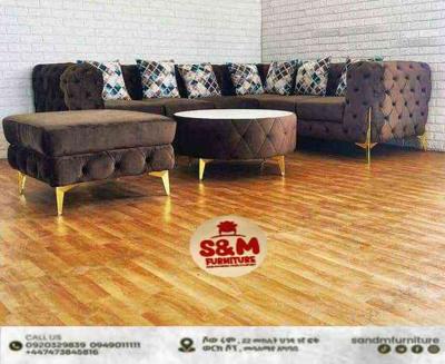 luxurious L shape sofa set with table and Aluminium legs.