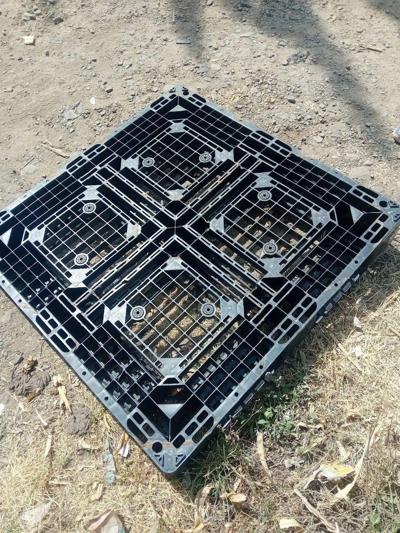 Plastic pallets