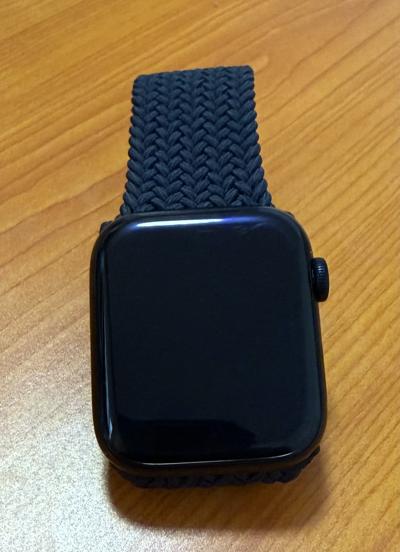 Apple Watch SE (2nd Generation) – 44mm GPS Model – Aluminum Case