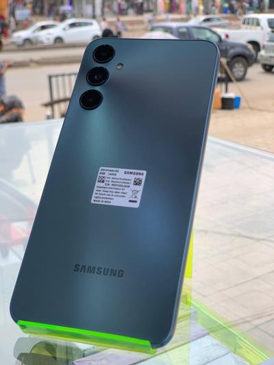 New Samsung M14 64/4