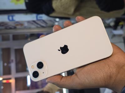iPhone 13