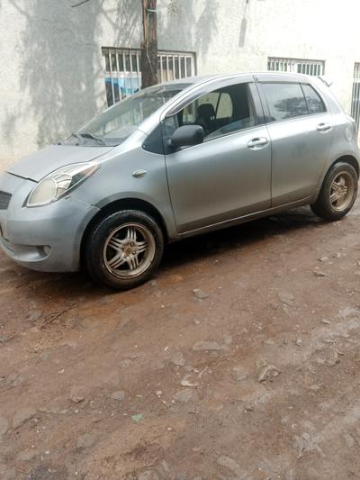 Yaris compact