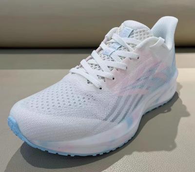 Size 39 & 100% Genuine Product!