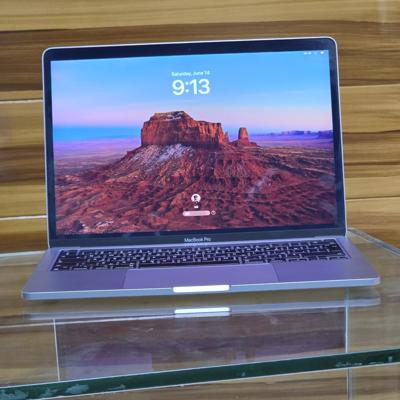 MacBook