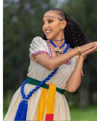 ታላቅ ቅናሽ የአሸንዳ ልብስ ከ2 በላይ ለሚገዙ