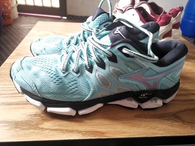 Sketcher shoes