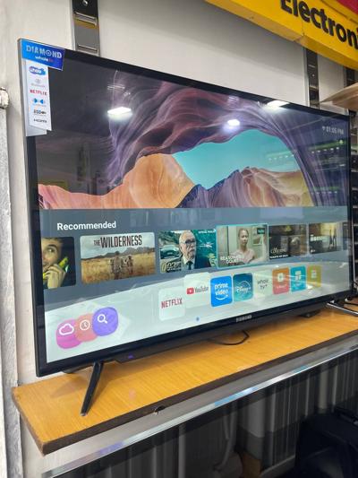 📍DIAMOND 50 INCH SMART TV