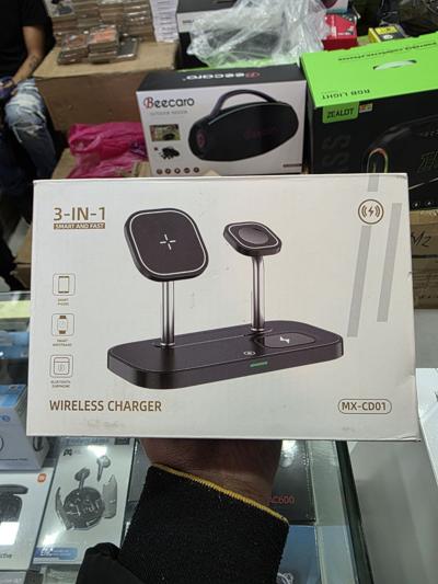 Sanen 3 in 1 wireless charger For Phone, Earpods and Smart Watches.
