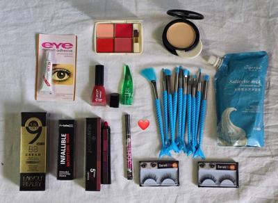 Makeup combo