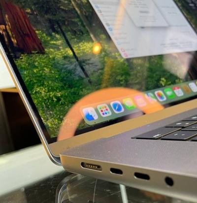 Apple macbook pro m1