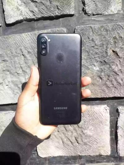 Samsung M11
